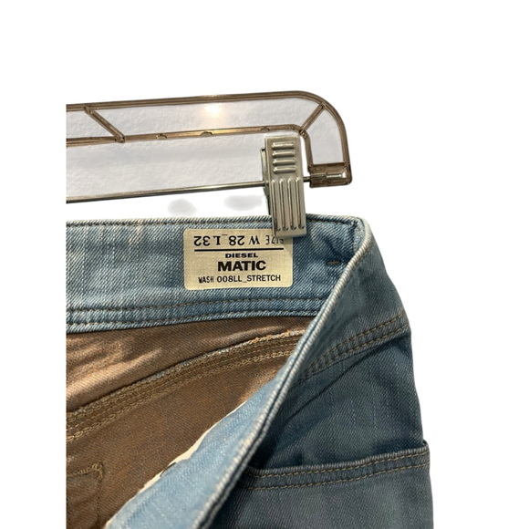 Diesel Matic NWT Light Wash Denim Blue Jeans 008LL Size 28x32 Casual Women's - Picture 3 of 6
